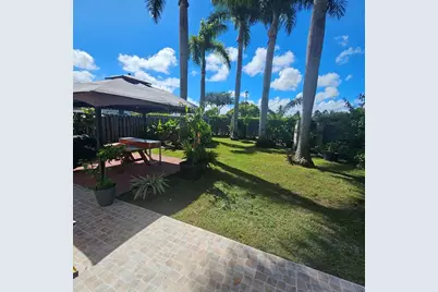 7327 NW 173rd Dr, Unit #104, Hialeah, FL 33015 - Photo 15