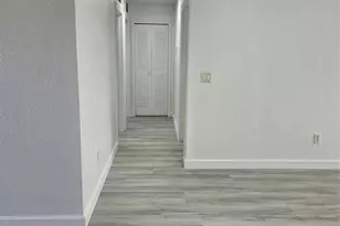 7327 NW 173rd Dr, Hialeah, FL 33015 - Photo 3