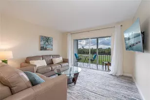 9411 N Hollybrook Lake Dr, Pembroke Pines, FL 33025 - Photo 5