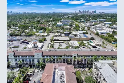 2631 NE 14th Ave, Unit #200, Wilton Manors, FL 33334 - Photo 37