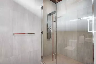 671  Middle River Dr, Fort Lauderdale, FL 33304 - Photo 93