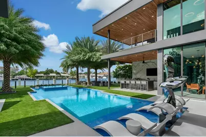 671  Middle River Dr, Fort Lauderdale, FL 33304 - Photo 17