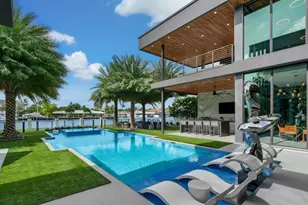 671 Middle River Dr, Fort Lauderdale, FL 33304 - Photo 17