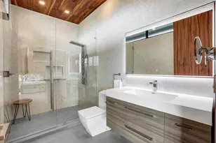 671 Middle River Dr, Fort Lauderdale, FL 33304 - Photo 89