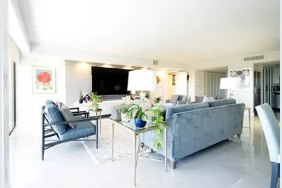 2450  Presidential Way, Unit #1006, West Palm Beach, FL 33401 - Photo 5