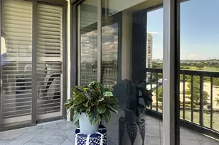 2450 Presidential Way, West Palm Beach, FL 33401 - Photo 39