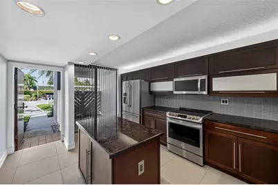 1100 SE 5th Ct, Unit #53, Pompano Beach, FL 33060 - Photo 3