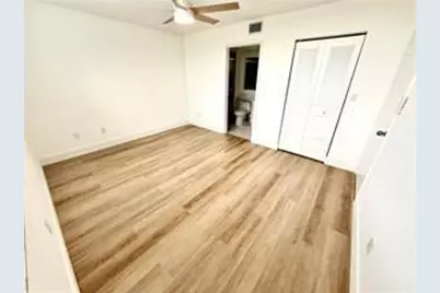 7420 NW 18th St, Unit #203, Margate, FL 33063 - Photo 11