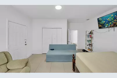 16010 NE 5th Ave, Miami, FL 33162 - Photo 37