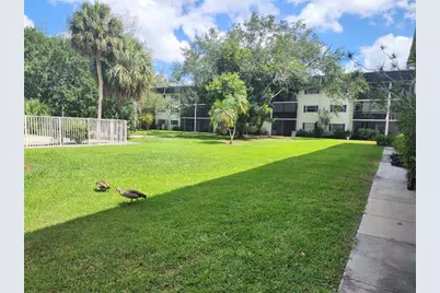 5090 SW 64th Ave, Unit #204, Davie, FL 33314 - Photo 25