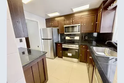 5090 SW 64th Ave, Unit #204, Davie, FL 33314 - Photo 3
