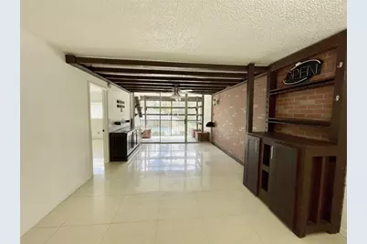 5090 SW 64th Ave, Unit #204, Davie, FL 33314 - Photo 5