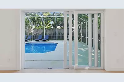 735 NE 6th St, Boca Raton, FL 33432 - Photo 43