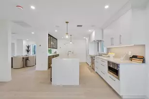 735 NE 6th St, Boca Raton, FL 33432 - Photo 21