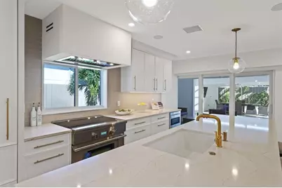 735 NE 6th St, Boca Raton, FL 33432 - Photo 19