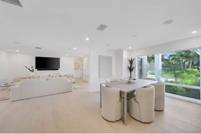 735 NE 6th St, Boca Raton, FL 33432 - Photo 11