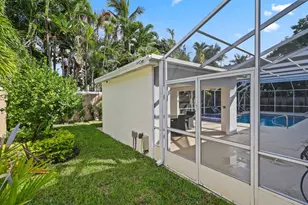 735 NE 6th St, Boca Raton, FL 33432 - Photo 57