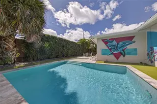 1920 NE 26th Dr, Wilton Manors, FL 33306 - Photo 15