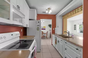 4510 NW 49th Ct, Tamarac, FL 33319 - Photo 7