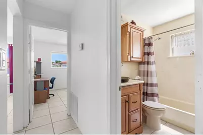 4510 NW 49th Ct, Tamarac, FL 33319 - Photo 25