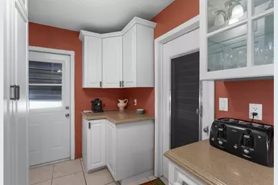 4510 NW 49th Ct, Tamarac, FL 33319 - Photo 9