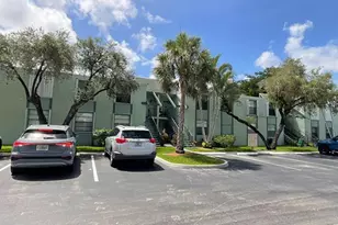 7396 NW 18th St, Margate, FL 33063 - Photo 17