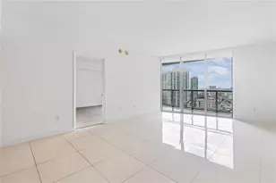 465 Brickell Ave, Miami, FL 33131 - Photo 15