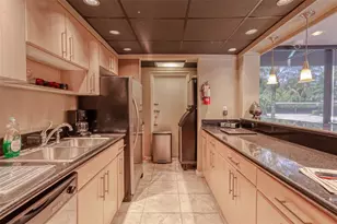 1100 SE 5th Ct, Pompano Beach, FL 33060 - Photo 37