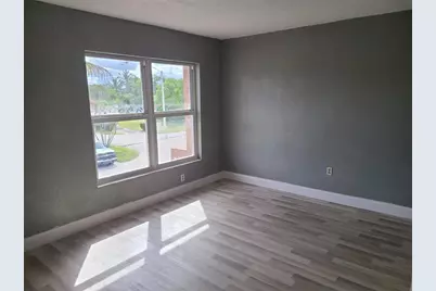 2775 NW 194th Ter, Miami Gardens, FL 33056 - Photo 3