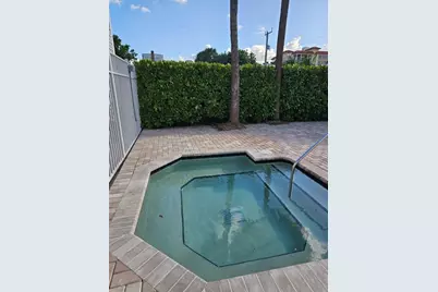 120 NE 20th Ave, Unit #3, Deerfield Beach, FL 33441 - Photo 11