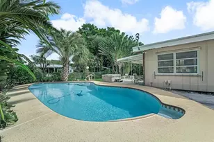 1122 Beach Rd, Singer Island, FL 33404 - Photo 23