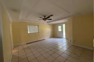 1505 SE 36th St, Cape Coral, FL 33904 - Photo 9