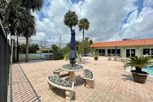 809 W Oakland Park Blvd, Oakland Park, FL 33311 - Photo 17