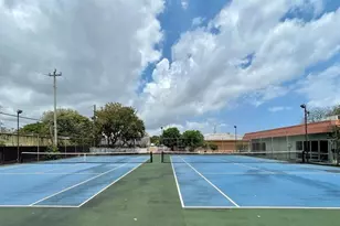 809 W Oakland Park Blvd, Oakland Park, FL 33311 - Photo 15