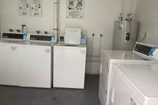 809 W Oakland Park Blvd, Oakland Park, FL 33311 - Photo 19