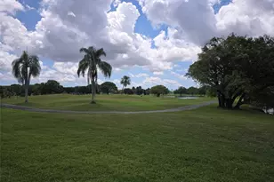 13250 SW 4th Ct, Pembroke Pines, FL 33027 - Photo 15