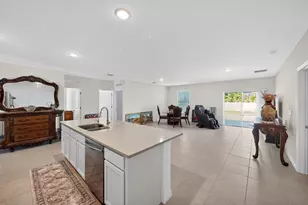 8445 101st Ct, Vero Beach, FL 32967 - Photo 15