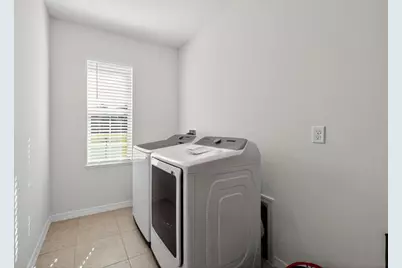 8445  101st Ct, Vero Beach, FL 32967 - Photo 17