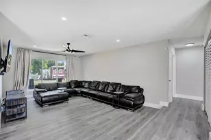 6411 SW 6th St, Margate, FL 33068 - Photo 15