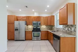 3330 NW 124th Way, Sunrise, FL 33323 - Photo 11