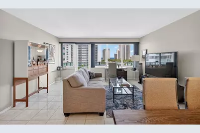 3233 NE 34th St, Unit #814, Fort Lauderdale, FL 33308 - Photo 5