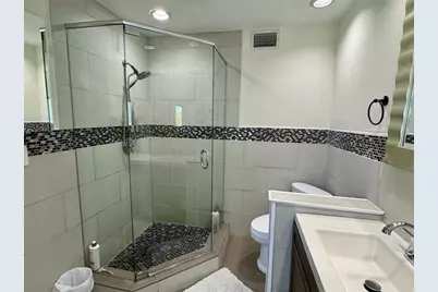 1101 SE 4th Ct, Deerfield Beach, FL 33441 - Photo 17