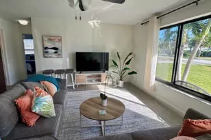 1101 SE 4th Ct, Deerfield Beach, FL 33441 - Photo 7