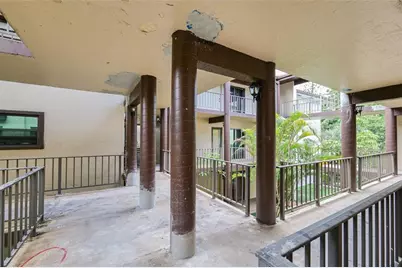 6010 S Falls Circle Dr, Unit #305, Lauderhill, FL 33319 - Photo 23