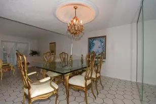 1018 NE 25th, Hallandale Beach, FL 33009 - Photo 13