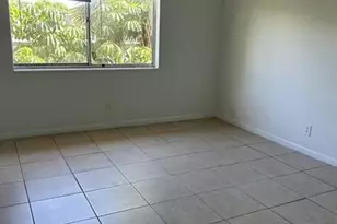 515 S Sequoia Dr, West Palm Beach, FL 33409 - Photo 3