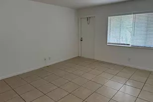 515 S Sequoia Dr, West Palm Beach, FL 33409 - Photo 11