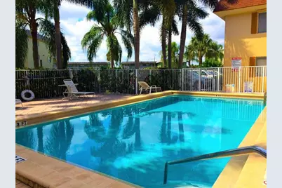 515 S Sequoia Dr, Unit #103, West Palm Beach, FL 33409 - Photo 1