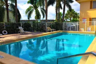 515 S Sequoia Dr, West Palm Beach, FL 33409 - Photo 1