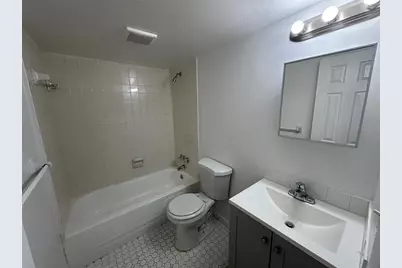 515 S Sequoia Dr, Unit #103, West Palm Beach, FL 33409 - Photo 5